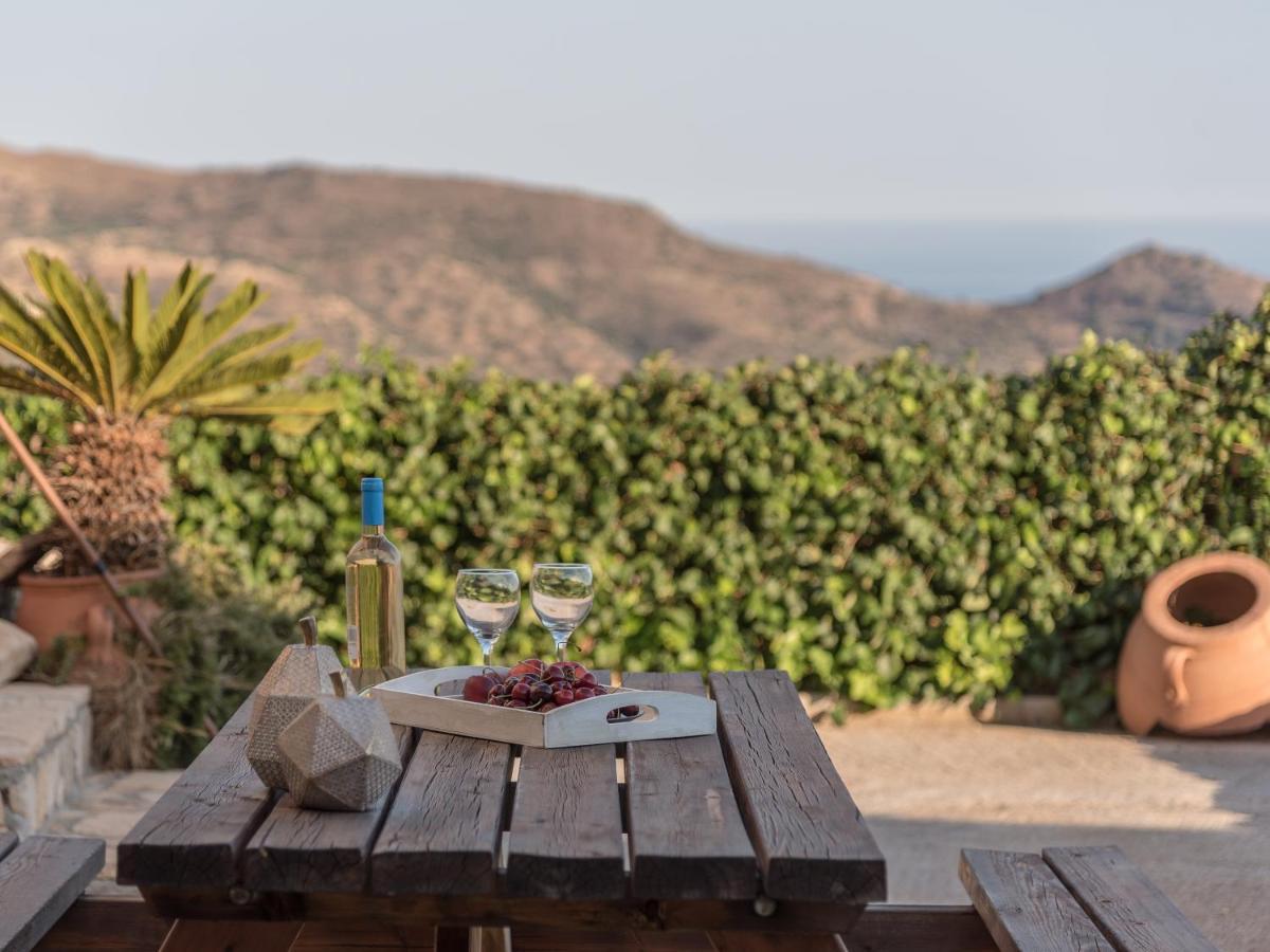 Triopetra Luxury Villas Panagia Luaran gambar