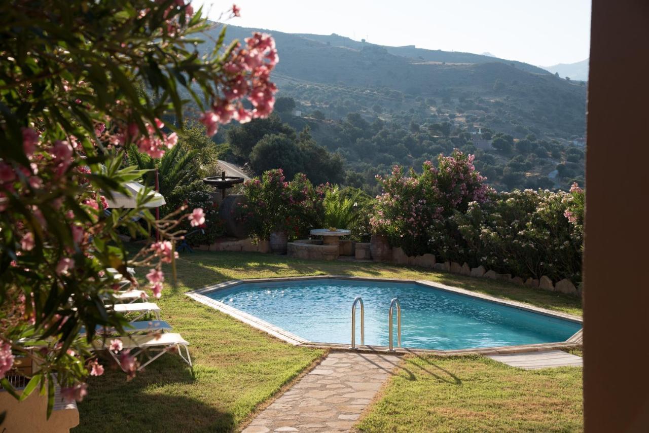 Triopetra Luxury Villas Panagia Luaran gambar