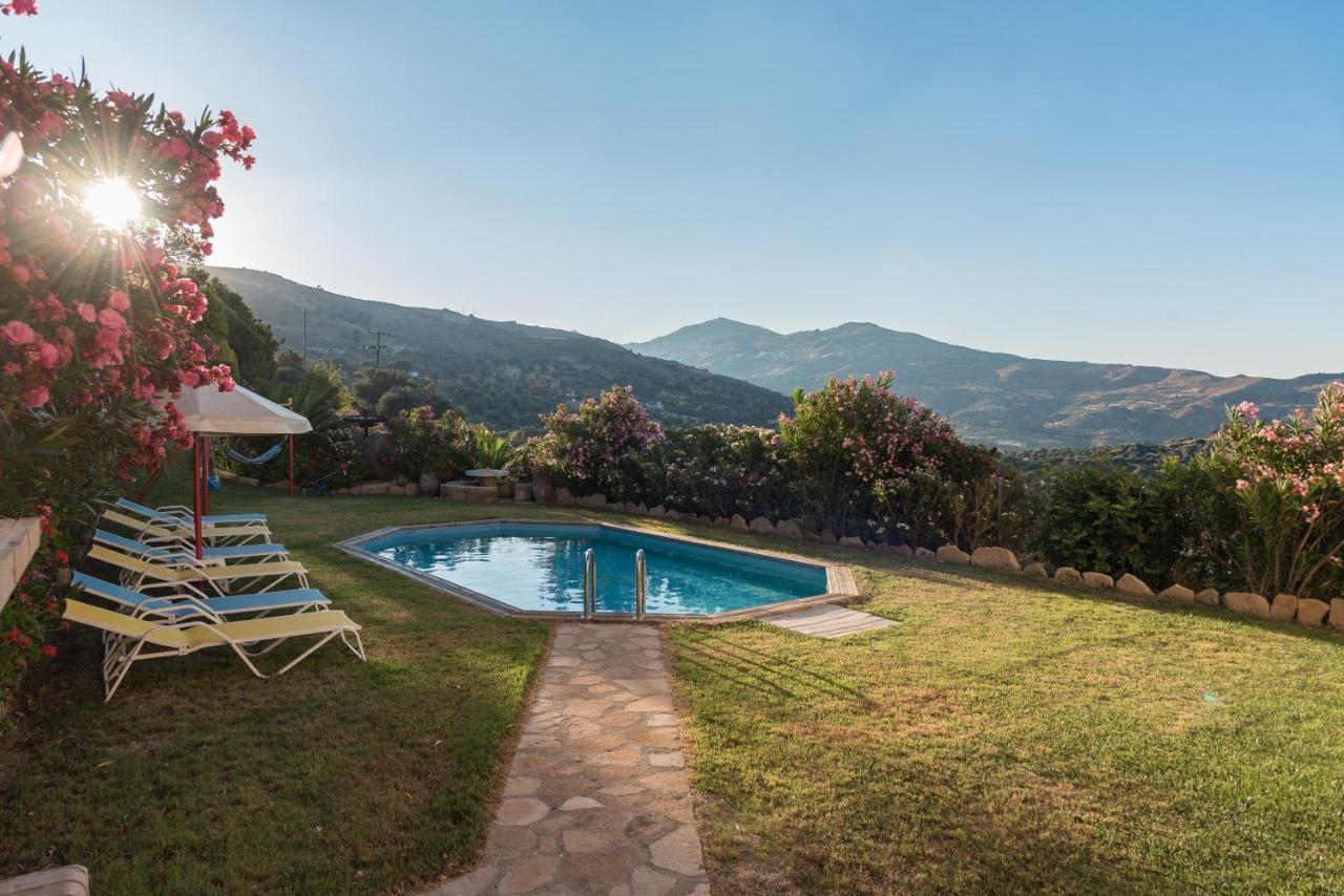 Triopetra Luxury Villas Panagia Luaran gambar