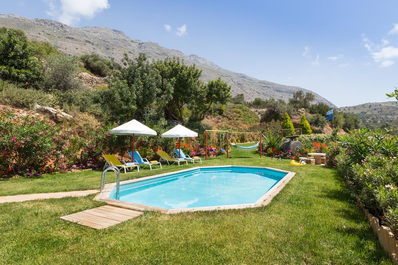 Triopetra Luxury Villas Panagia Luaran gambar