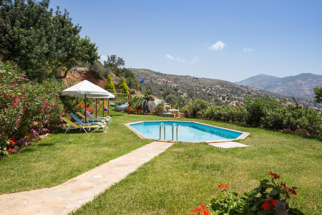 Triopetra Luxury Villas Panagia Luaran gambar